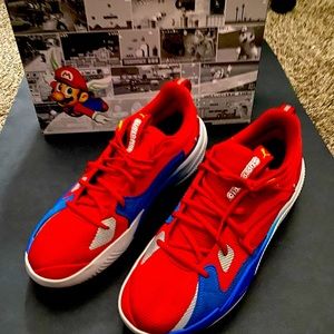 Puma Men’s Super Marios. Size 12 lightly used with box.